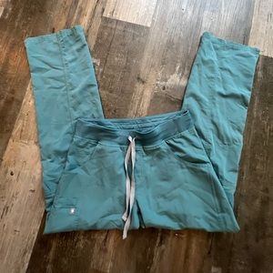 Figs teal scrub pants size small